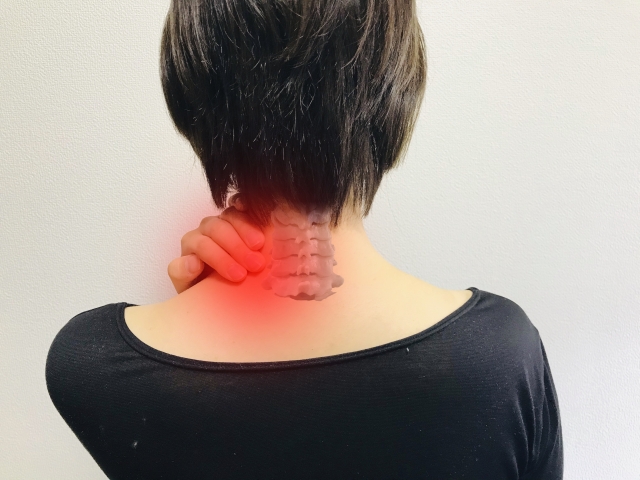 ストレートネックが気になる人向けのストレッチ